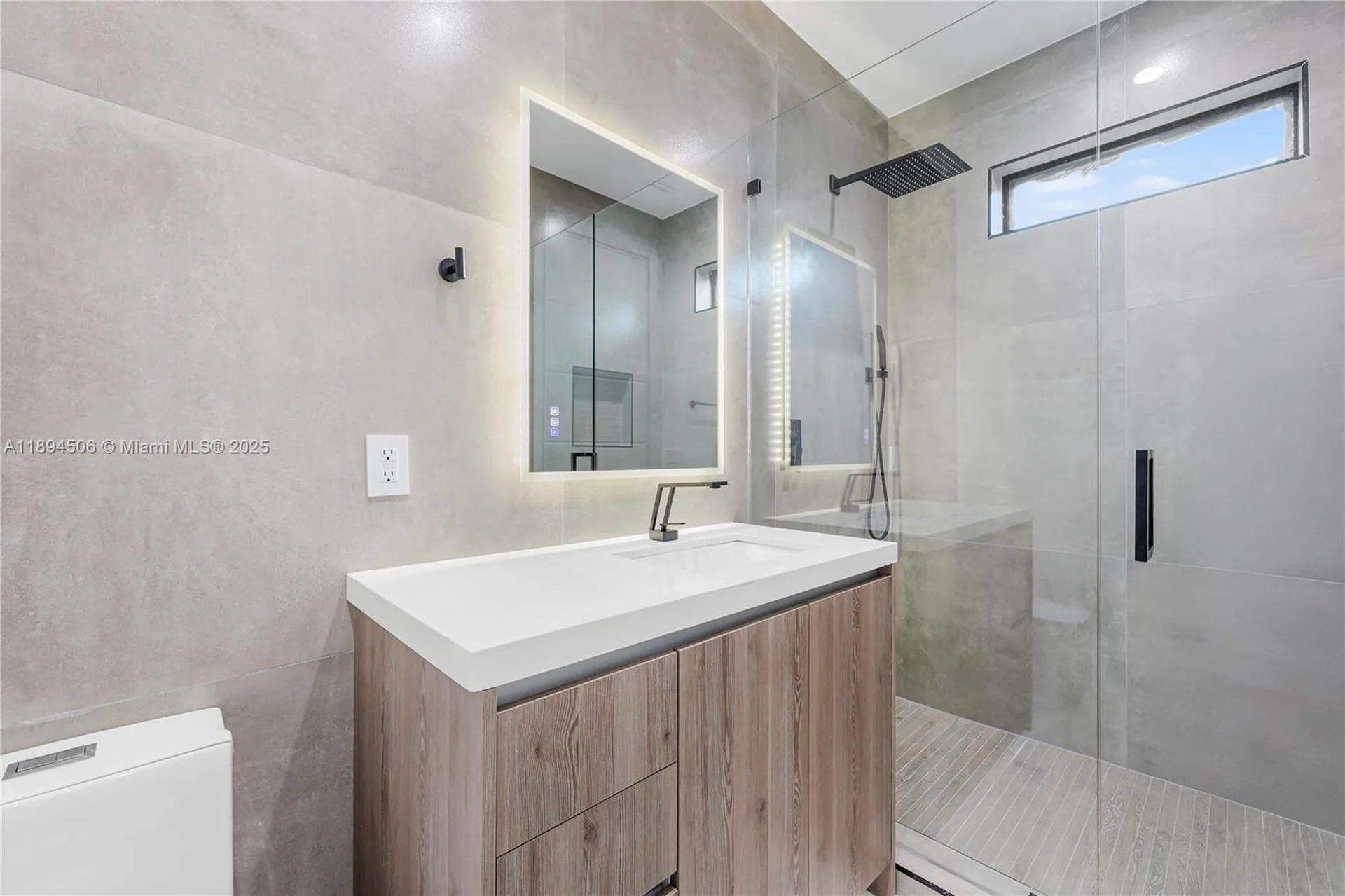 815 NE 17th Terrace Fort Lauderdale FL 33304