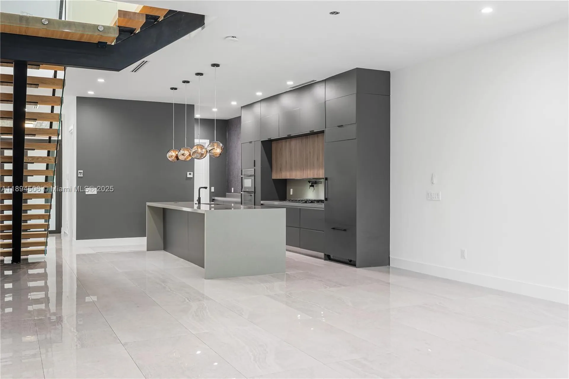 815 NE 17th Terrace Fort Lauderdale FL 33304