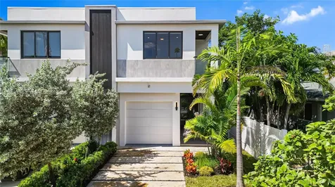 815 NE 17th Terrace Fort Lauderdale FL 33304