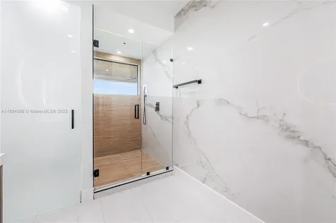 815 NE 17th Terrace Fort Lauderdale FL 33304