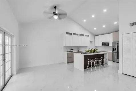 14820 NW 87th Court Miami Lakes FL 33018