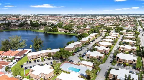 2450 W 67th Place Hialeah FL 33016