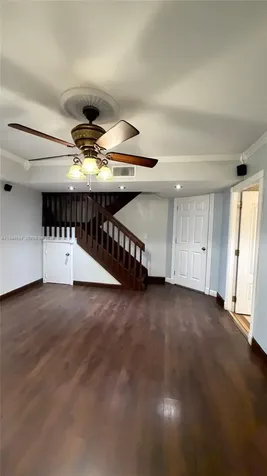 2450 W 67th Place Hialeah FL 33016