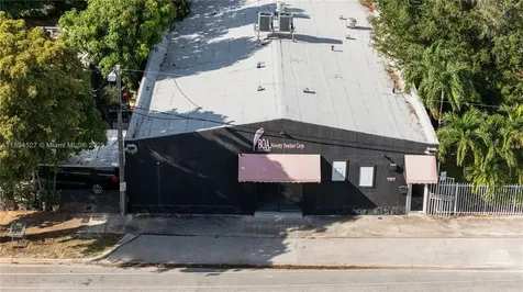 2900 NW 11th Avenue Miami FL 33127