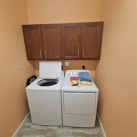 11484 SW Lake Park Drive Port St. Lucie FL 34987
