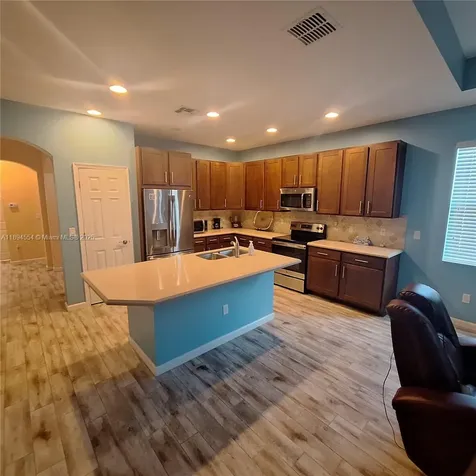 11484 SW Lake Park Drive Port St. Lucie FL 34987