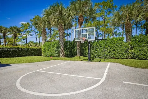 8853 SE Riverfront Terrace Jupiter FL 33469