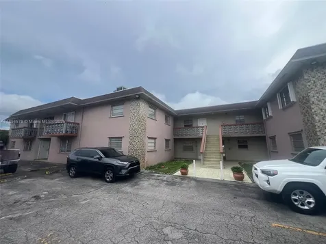 1250 W 26th Place Hialeah FL 33010
