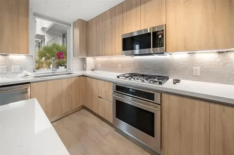 33 N Shore Drive Miami Beach FL 33141