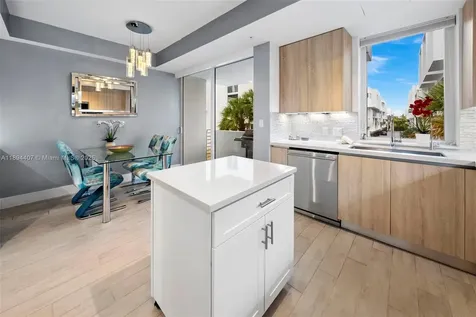 33 N Shore Drive Miami Beach FL 33141