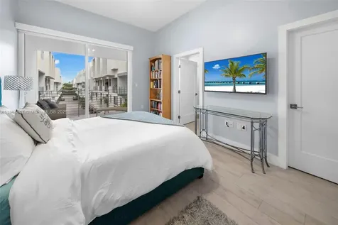 33 N Shore Drive Miami Beach FL 33141