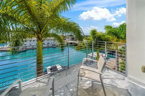 33 N Shore Drive Miami Beach FL 33141