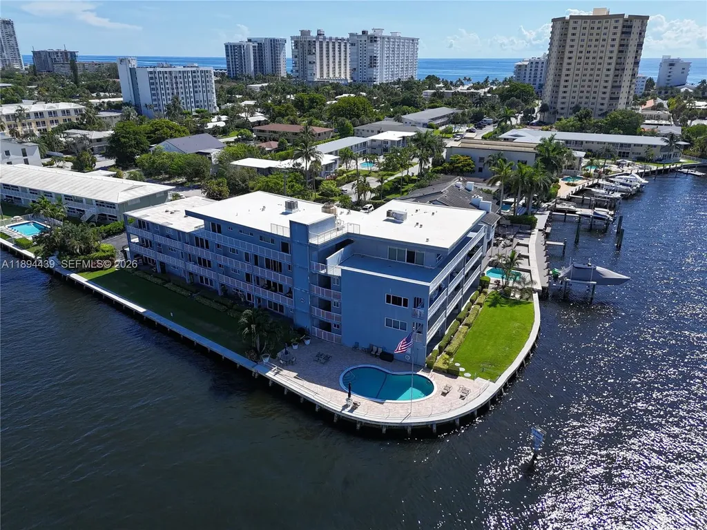 1201 S Riverside Drive Pompano Beach FL 33062