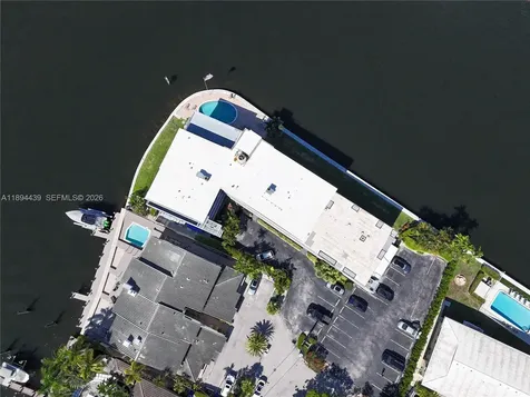 1201 S Riverside Drive Pompano Beach FL 33062