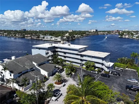 1201 S Riverside Drive Pompano Beach FL 33062