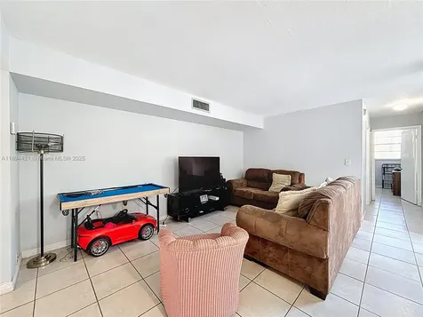 3611 SW 117th Avenue Miami FL 33175