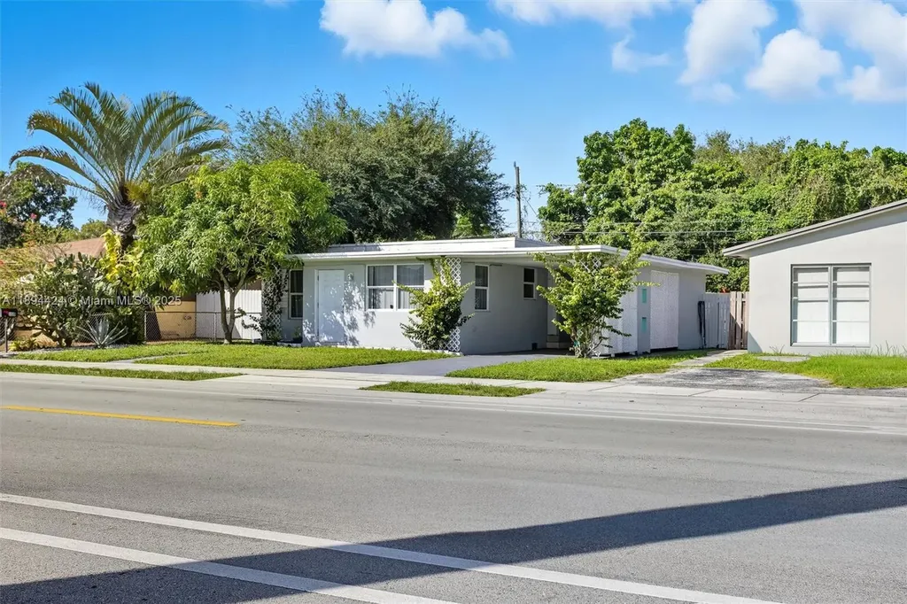 510 N 56th Avenue Hollywood FL 33021