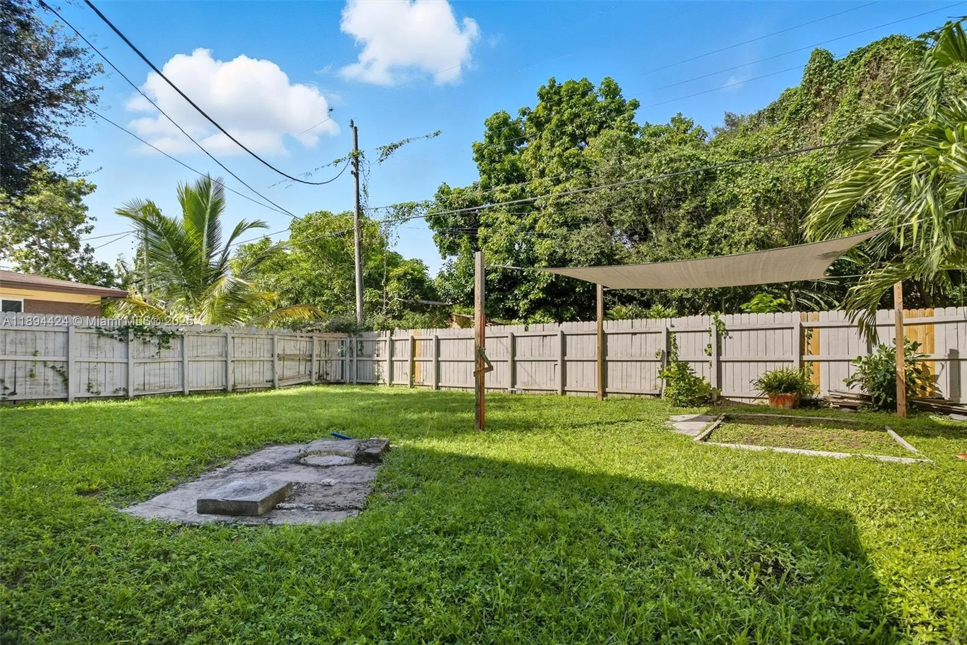 510 N 56th Avenue Hollywood FL 33021