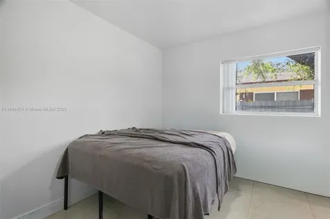 510 N 56th Avenue Hollywood FL 33021