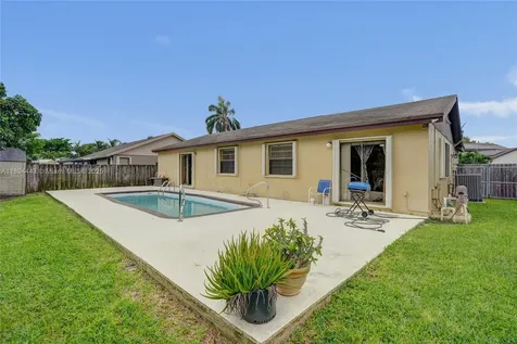 29861 SW 165th Avenue Homestead FL 33033