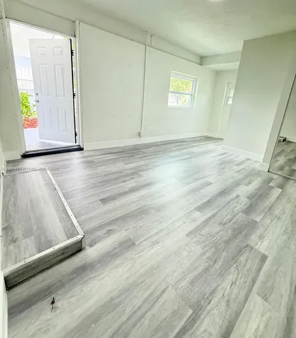 2230 Farragut Street Hollywood FL 33020