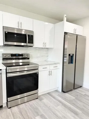 2230 Farragut Street Hollywood FL 33020