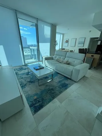 6899 Collins Avenue Miami Beach FL 33141