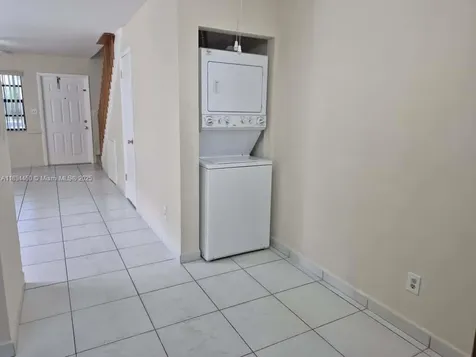 267 NW 106th Terrace Pembroke Pines FL 33026