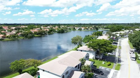 267 NW 106th Terrace Pembroke Pines FL 33026