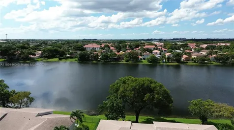 267 NW 106th Terrace Pembroke Pines FL 33026