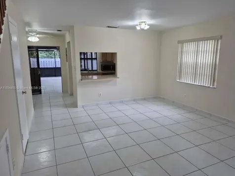 267 NW 106th Terrace Pembroke Pines FL 33026
