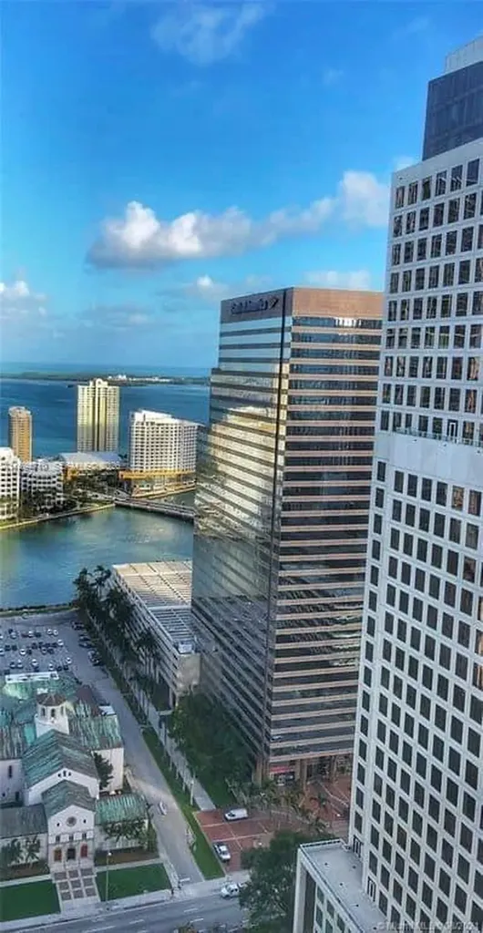 55 SE 6th Street Miami FL 33131