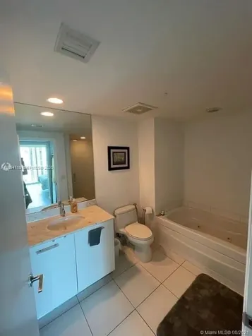 55 SE 6th Street Miami FL 33131