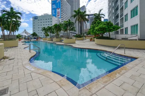 253 NE 2nd Street Miami FL 33132