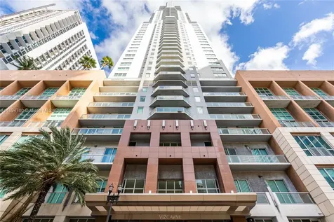 253 NE 2nd Street Miami FL 33132