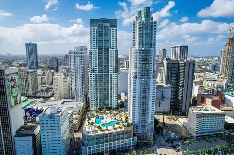 253 NE 2nd Street Miami FL 33132