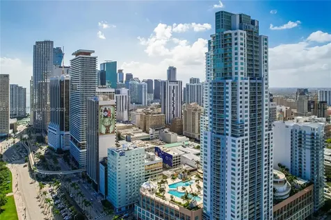 253 NE 2nd Street Miami FL 33132
