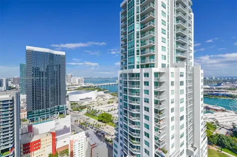 253 NE 2nd Street Miami FL 33132