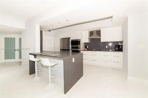 17145 N Bay Road Sunny Isles Beach FL 33160