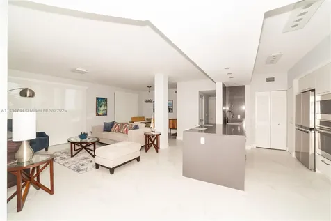 17145 N Bay Road Sunny Isles Beach FL 33160