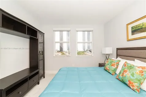 17145 N Bay Road Sunny Isles Beach FL 33160