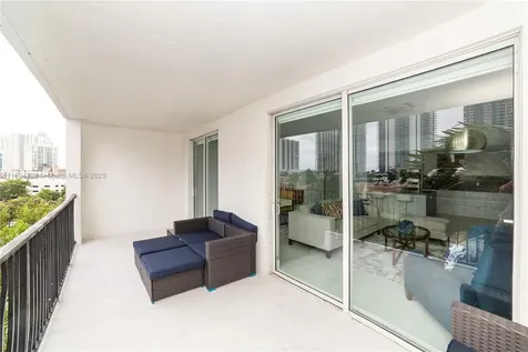 17145 N Bay Road Sunny Isles Beach FL 33160
