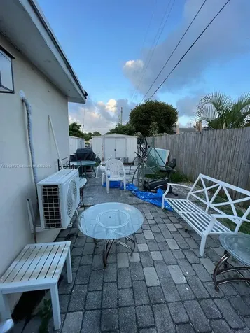 1715 Sunset Avenue Lake Worth FL 33460