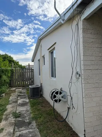 1715 Sunset Avenue Lake Worth FL 33460