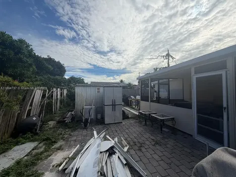 1715 Sunset Avenue Lake Worth FL 33460