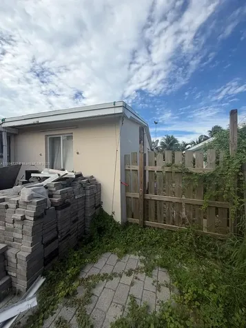 1715 Sunset Avenue Lake Worth FL 33460