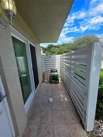 563 NW 98th Avenue Plantation FL 33324