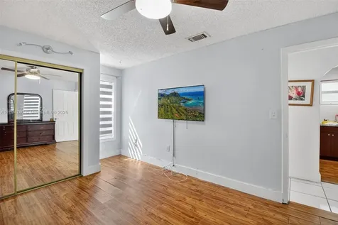 13061 SW 56th Terrace Miami FL 33183