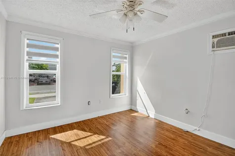 13061 SW 56th Terrace Miami FL 33183