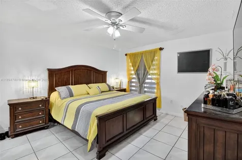 13061 SW 56th Terrace Miami FL 33183